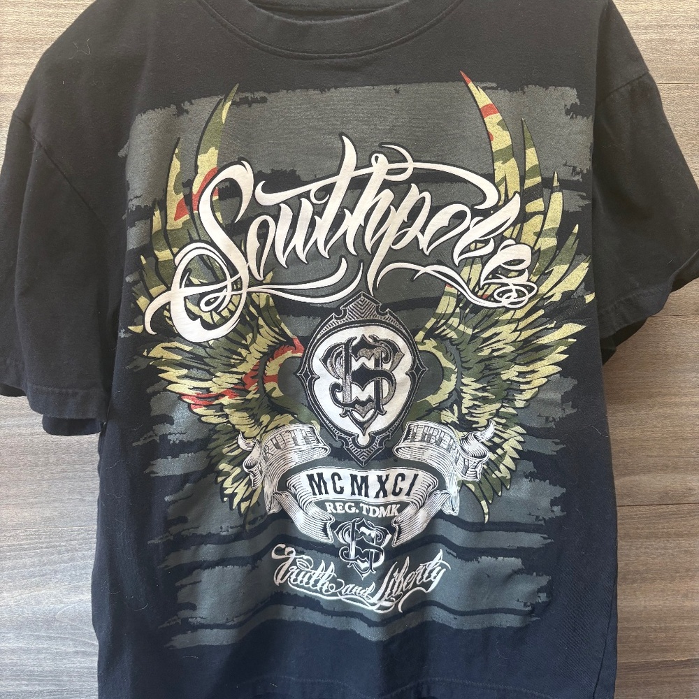 Authentic South Pole collections T shirt
